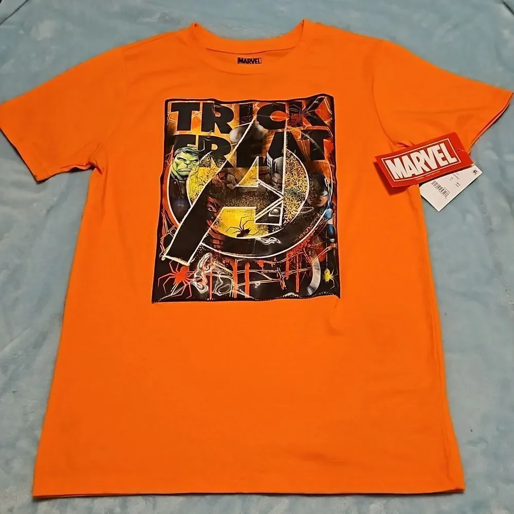Marvel  Avengers Holographic Halloween Orange T-Shirt boys size Large NWT